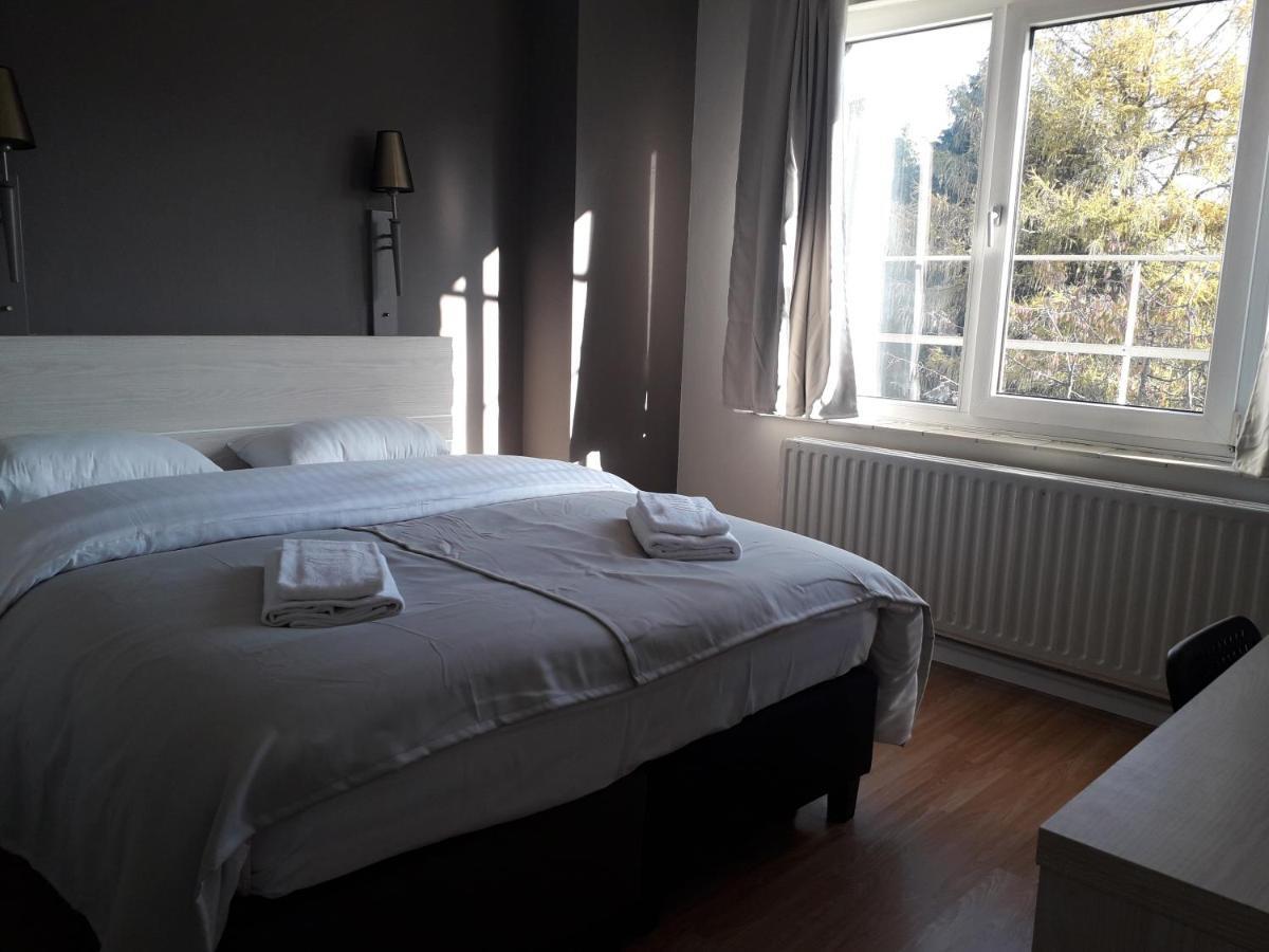 Hotel Auberge Van Strombeek Jette Exterior foto