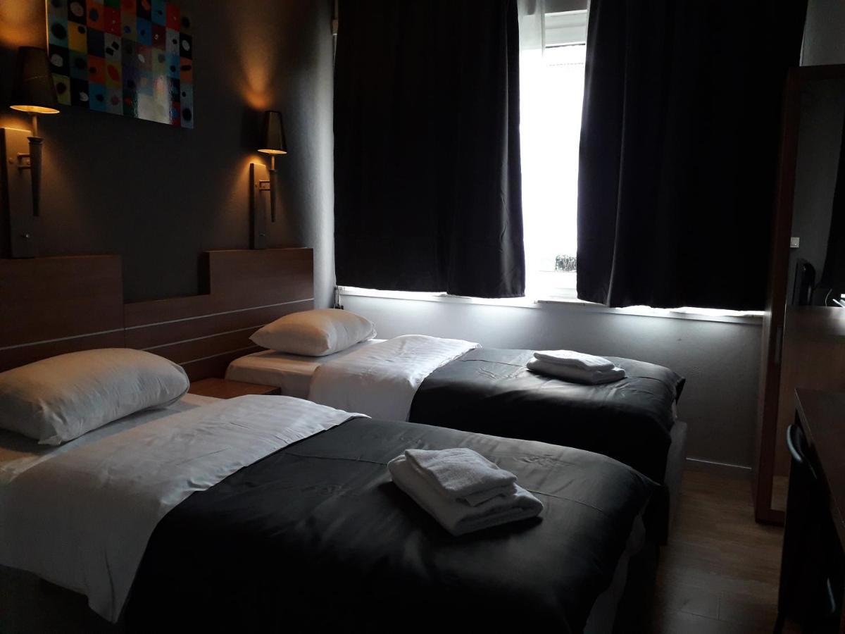 Hotel Auberge Van Strombeek Jette Exterior foto