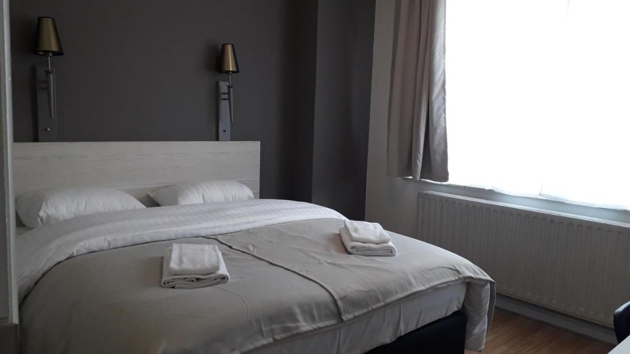 Hotel Auberge Van Strombeek Jette Exterior foto